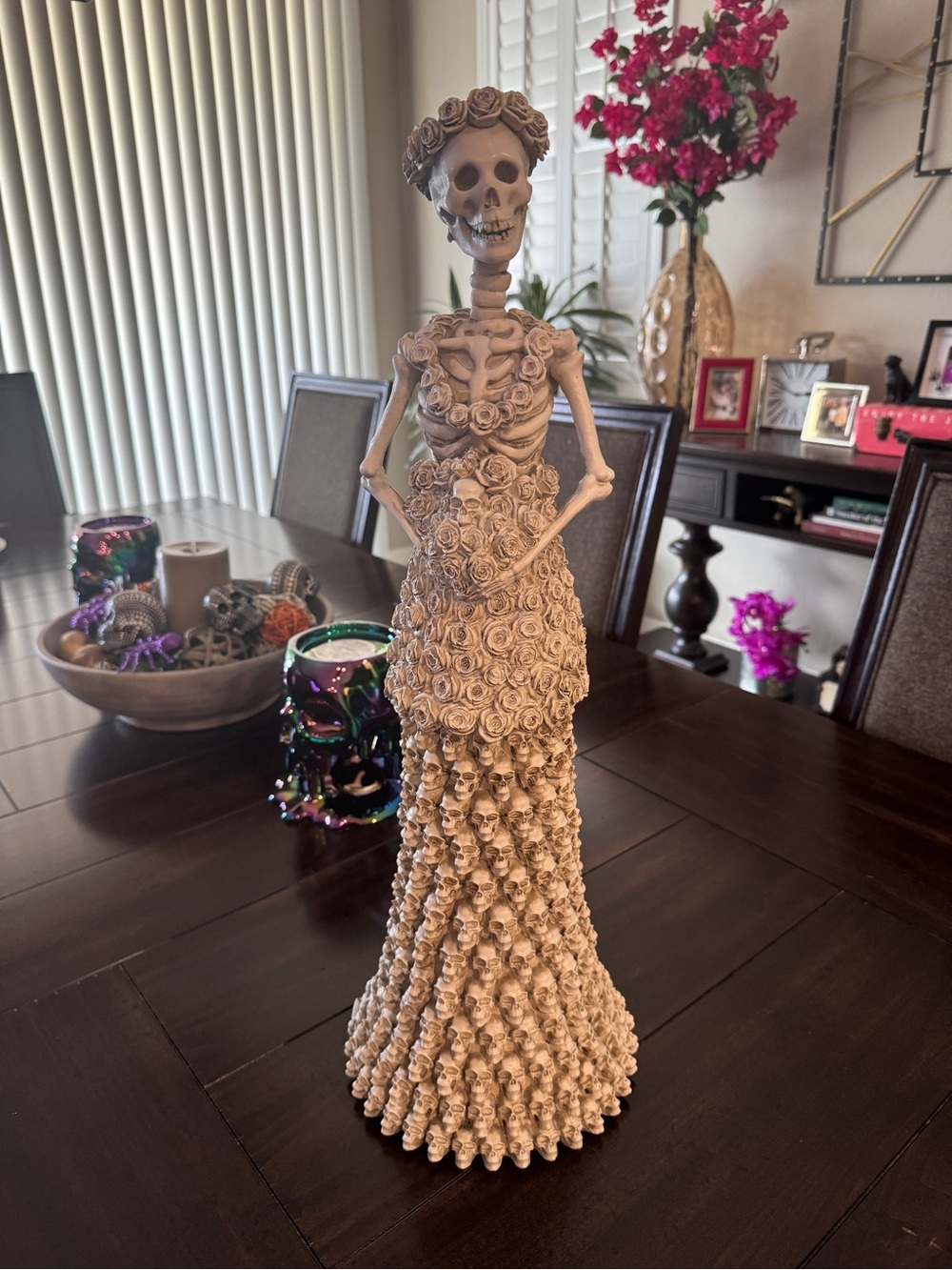 Skeleton Lady Figurine